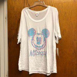 NWT LLR LuLaRoe Mickey Boyfriend Tee